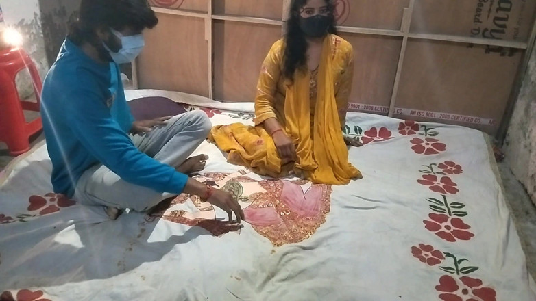 Sexysaloni: Cheating Wife with Cuckold Husband Part 1