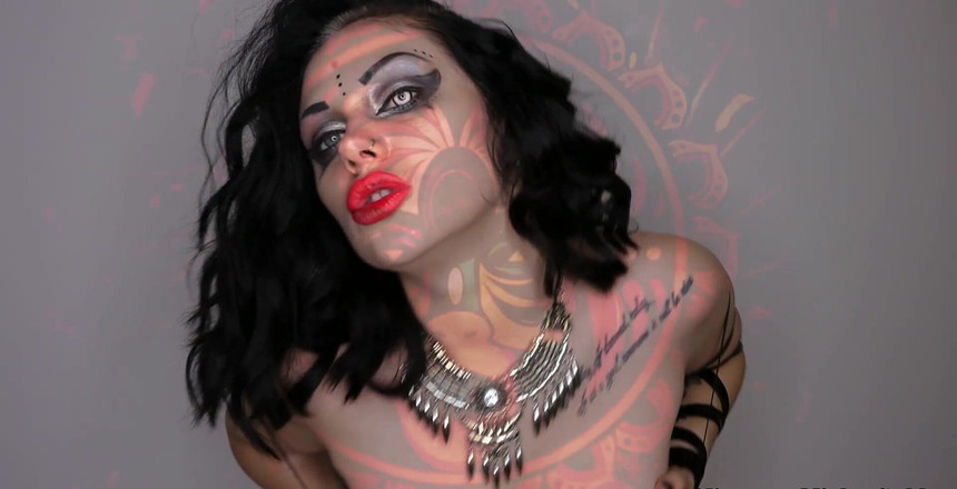 Goddess Misha Goldy: 唇膏舞