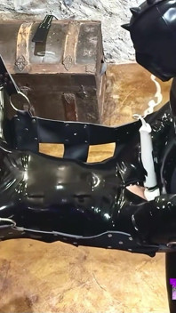Bị trói và đụ trên Sling
