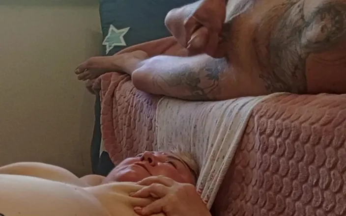 Zona901: I Jerk off My Dick and Cum in My Mother-in-law's...