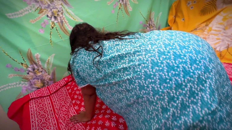 Your Boy's Cum: Indiana fodida grosseiramente pelo vizinho Debar quando o marido vai...