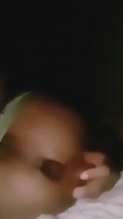 Tirsh89: De traviesa al fondo en mi culo