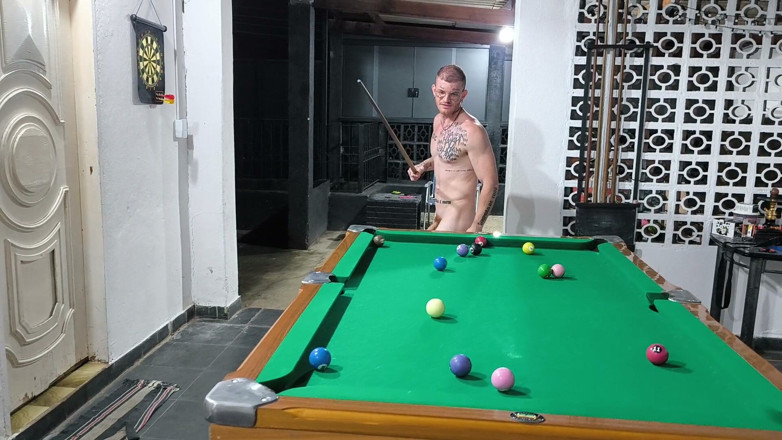 carmonaoficial: The Carmonas Playing Naked Billiards with That Hot Pinch