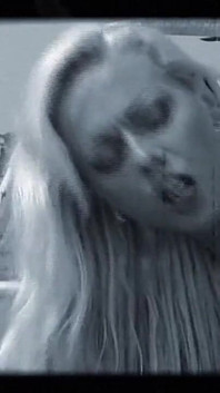 Sletterige sirenes rise from the sea hongerig naar lul (volledige vintage pornofilm met Kelly Trump)