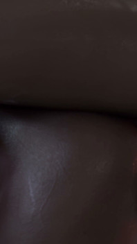 Resident Evil Futanari Ada Wong mendominasi Claire Redfield di atas katil - animasi creampie zakar besar 3d
