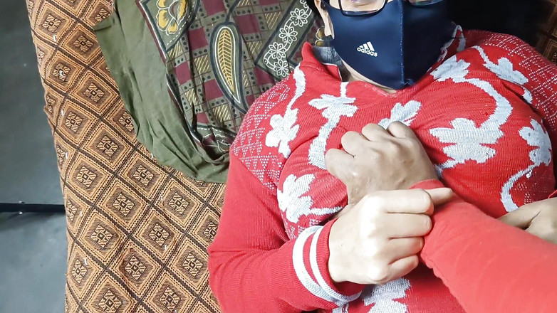 Pyaripooja22: Il marito rilasciò tutto lo sperma scopando sua moglie di...