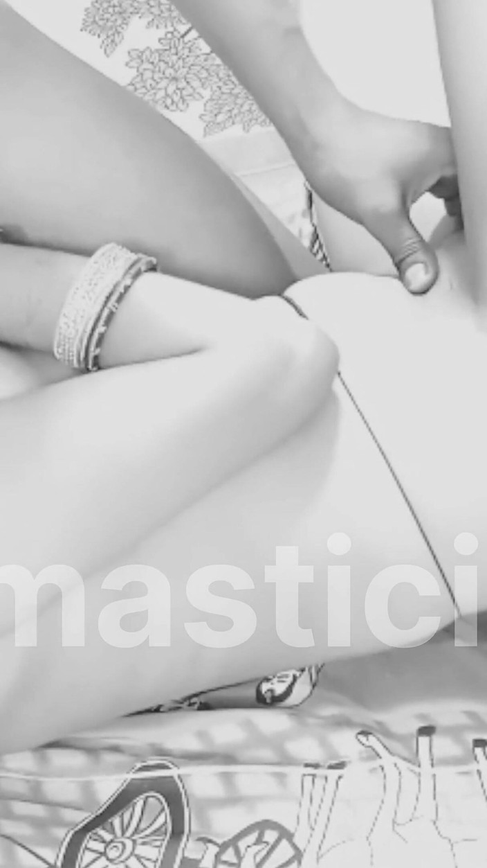 Xyzmastilcing: 69 热辣的印度哥亲吻我的鸡巴