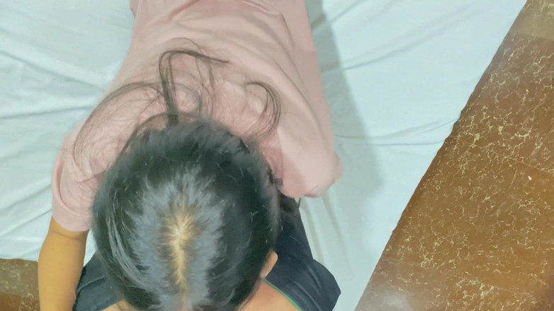 Pinay Shena Mae: Styvsyster blev creampied