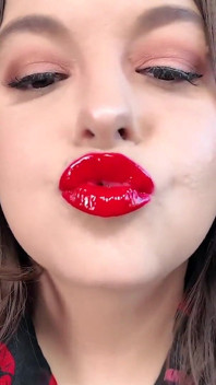 Glossy Red Lips JOI