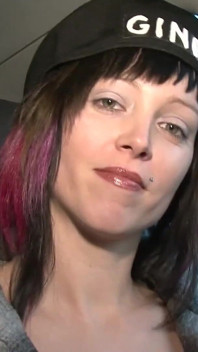 Gina Uncovers!