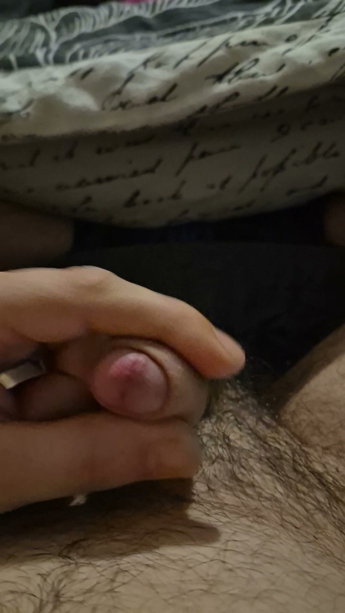 Jonathan123: Wank on the Bed
