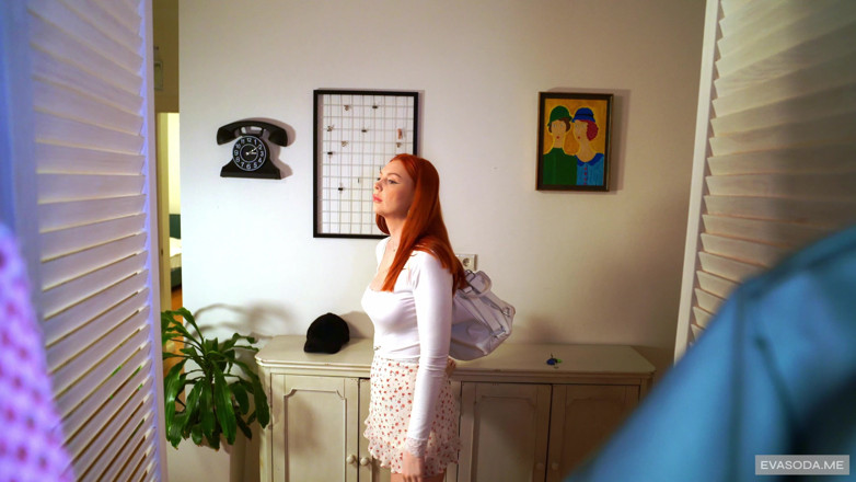 Eva Soda: The Ex Came to Pick up Her Things, but She...