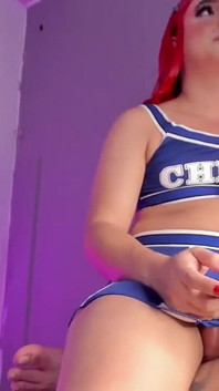 Kolombiyalı Shemale Şişman Beyaz Penis