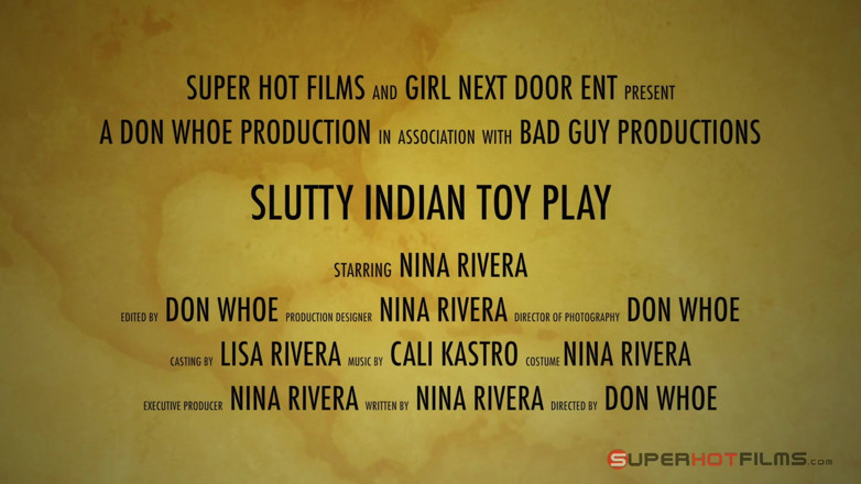 Super Hot Films: Seksowna Nina Rivera wysiada jako mała indyjska dziwka