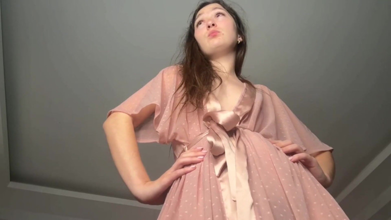 SexyMissMe: I Will Prove Hairy Pussy Is Better