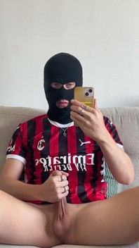 발정난 Ac Milan 축구 형제가 부하를 쏘다