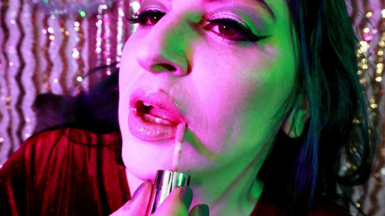 goddessjoules: 100 couches de lipgloss asmr