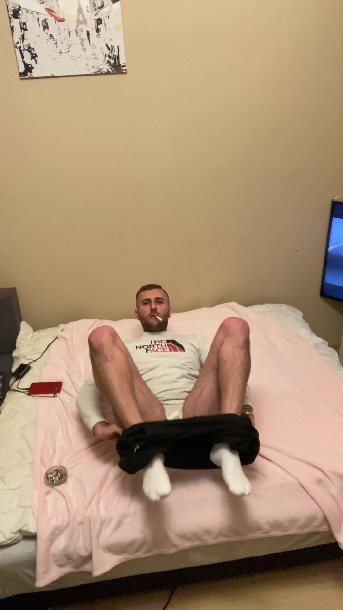 Barti Rede: V jeho bílých sexy tangách