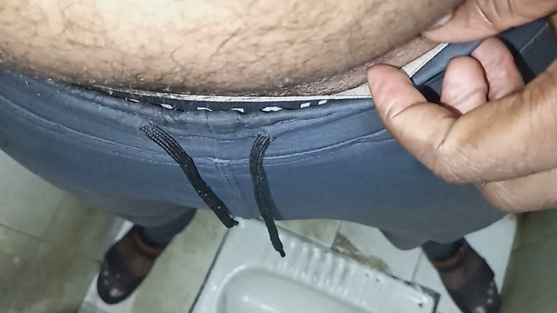 Fucking my wife: Penisul meu desi mare și negru futând pizda în aer liber