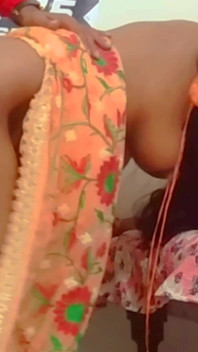 Hot XXX Bhabhi Old Sex Video Viral.