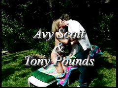 I want your Big Big Boobs: Tetona puta follada al aire libre