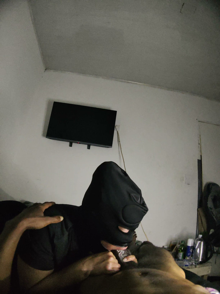 Cum-lobian dickdrainers: Throat Champ Black Mask 4