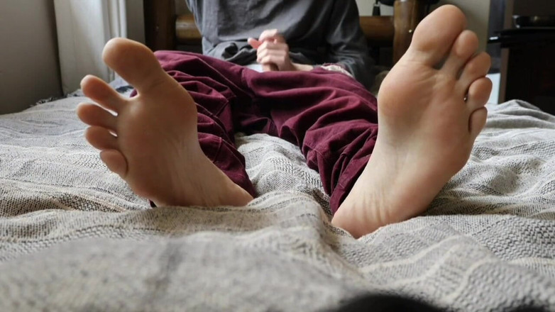 Colin Secore: Kaki Menunjukkan Air Mani