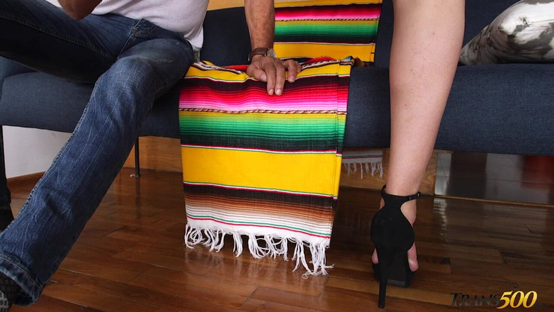 Big Booty Tgirls: La trans culona katy leon