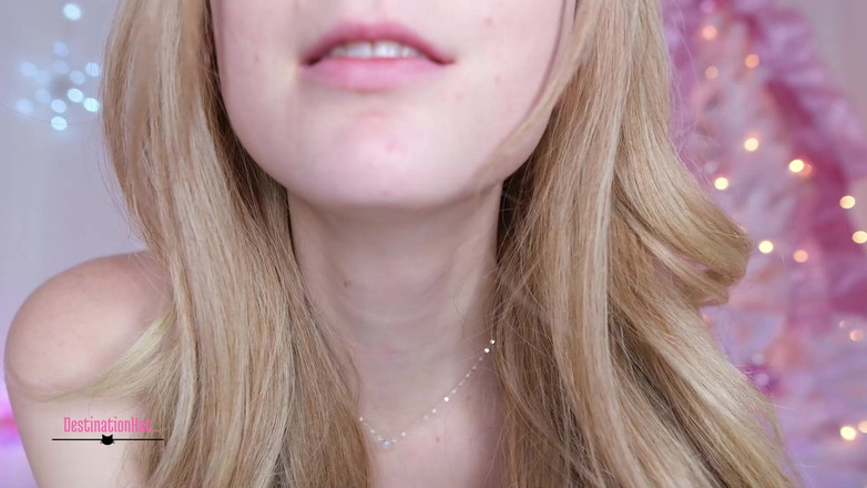 Destination Kat: 圣诞节我们分开了，所以我给你一个肮脏的视频，和我一起自慰！