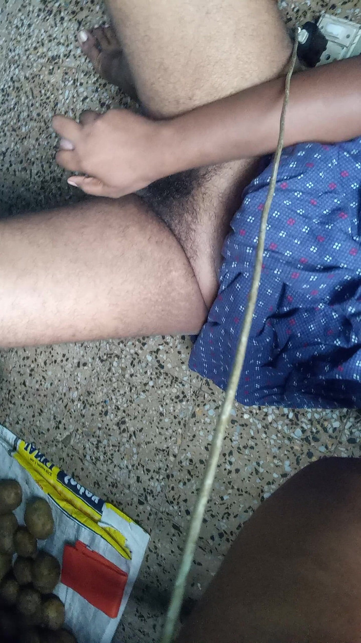 Sweet Indian cock: Мой масляный массаж большого члена, видео - 1