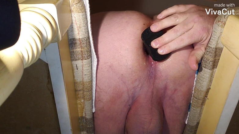 Charlieboy69: Скачка на анальном дилдо