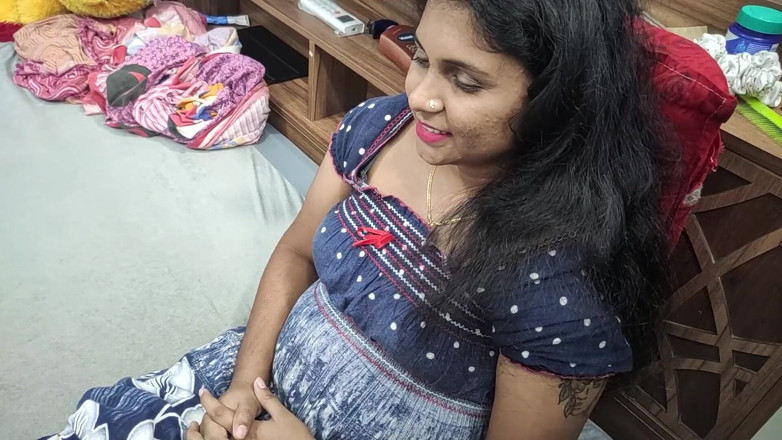 Vaigavarun Feet romance: Feet Lick Romance