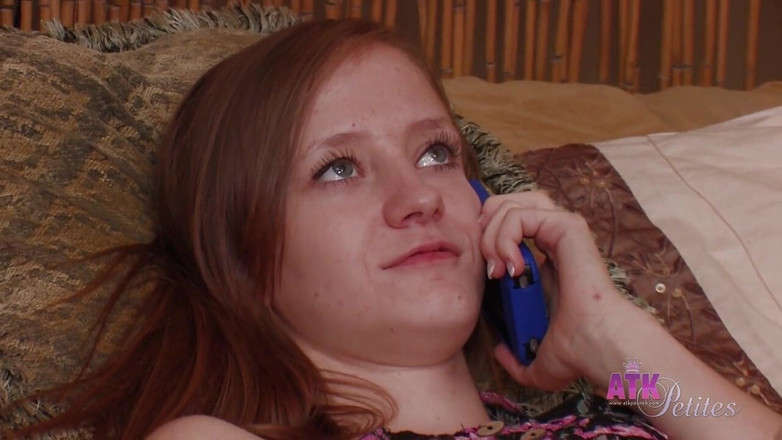 Classic ATK Lesbians: Brinquedos.