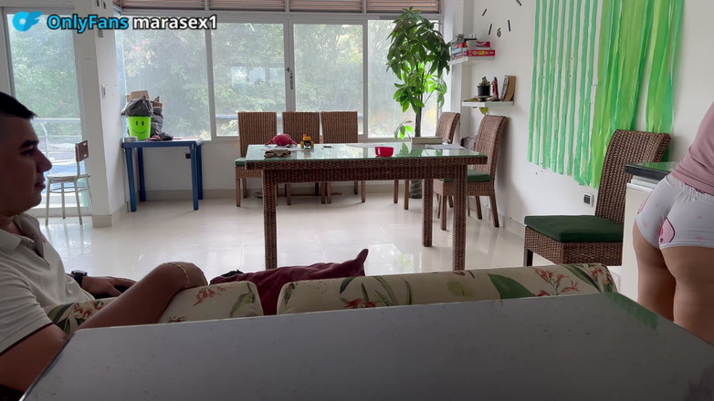 MaRaSexx: Sadece eşimin en iyi arkadaşına iyi bakmak istedim ve bu...