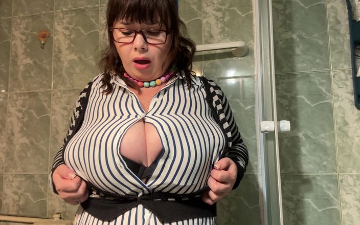 Roxanne Miller: Tea, transformation, brustdehnung, knall-knöpfe