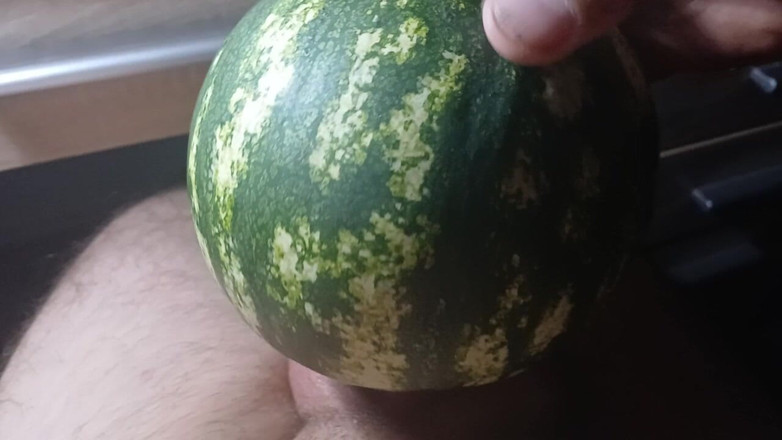 AlexCat: The Watermelon Is so Sweet and Juicy My Penis Liked...