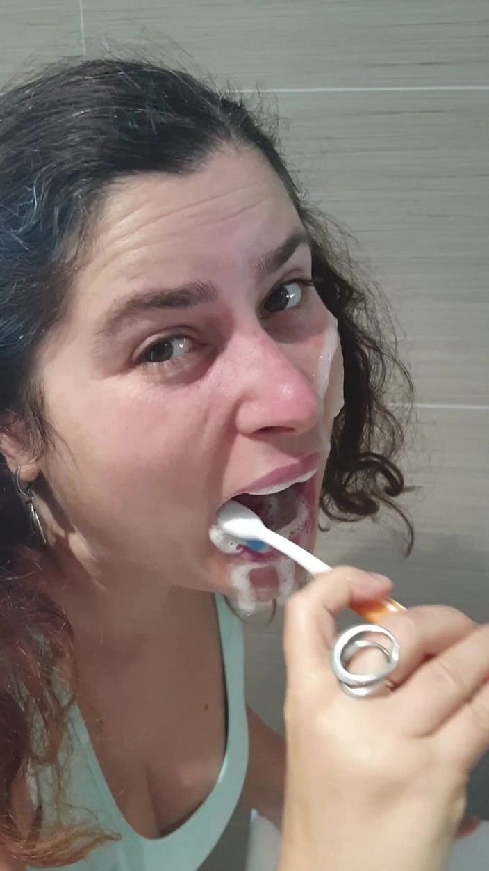 ExpressiaGirl: Stupid Stepdaughter Brushes Her Teeth with Cum, Stepdaddy Cheated Her