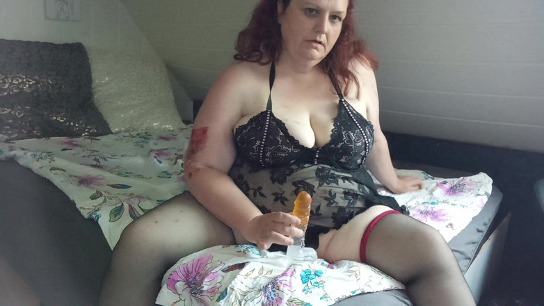 tammara big: Geiler Footjob