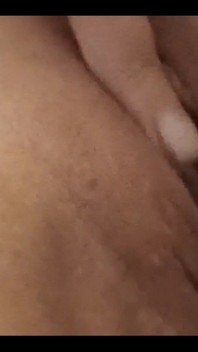 Gently Rubbing My Clit