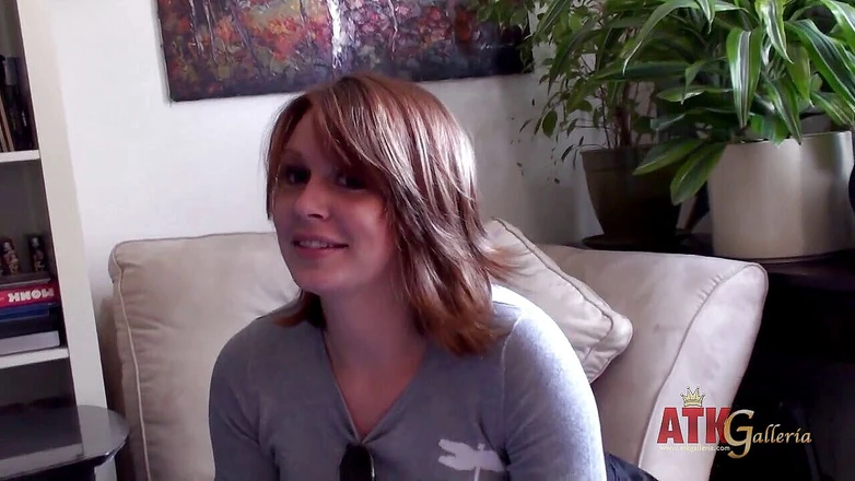 ATKIngdom: Nos bastidores ruiva