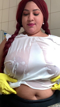 BBW Liana Princess Huge Areolas in Rubber Gloves