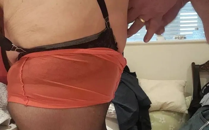 Uk Joolz: When your cock just ain't big enough to pleasure me!