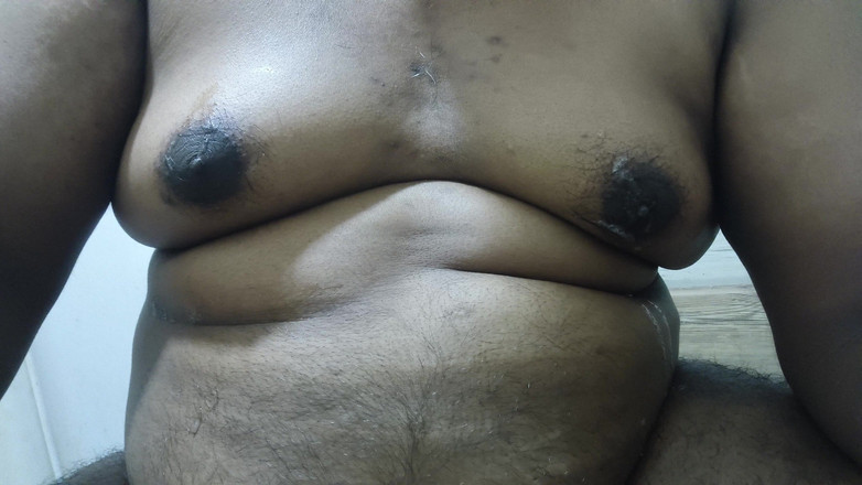 Fapidontmind: Buric și sfârcuri erotice