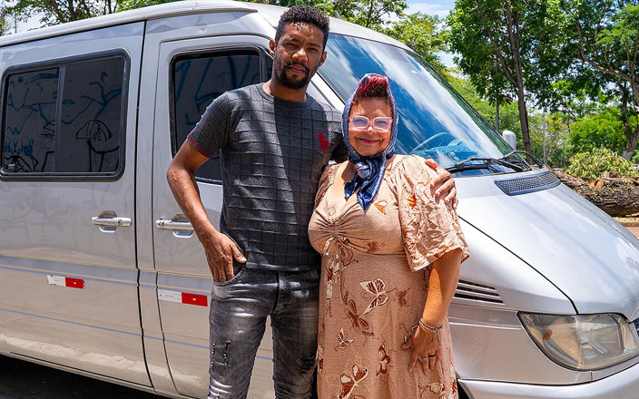 MaturePickup: Nenek gemuk memancut mani semasa dikongkek pantat