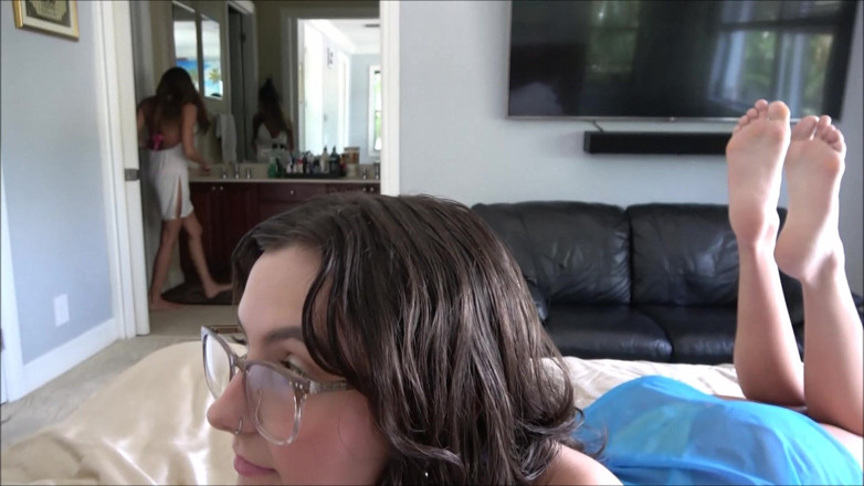 Alex Adams: Vacation with Step Mom and Step Sister - Armani Black X...