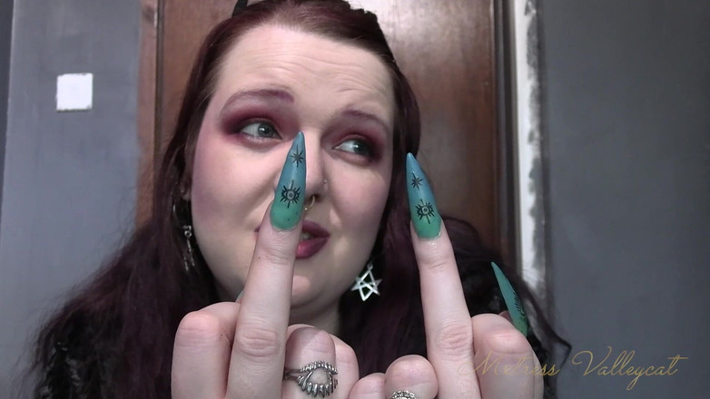 Mxtress Valleycat: Cursed Talon Menggoda