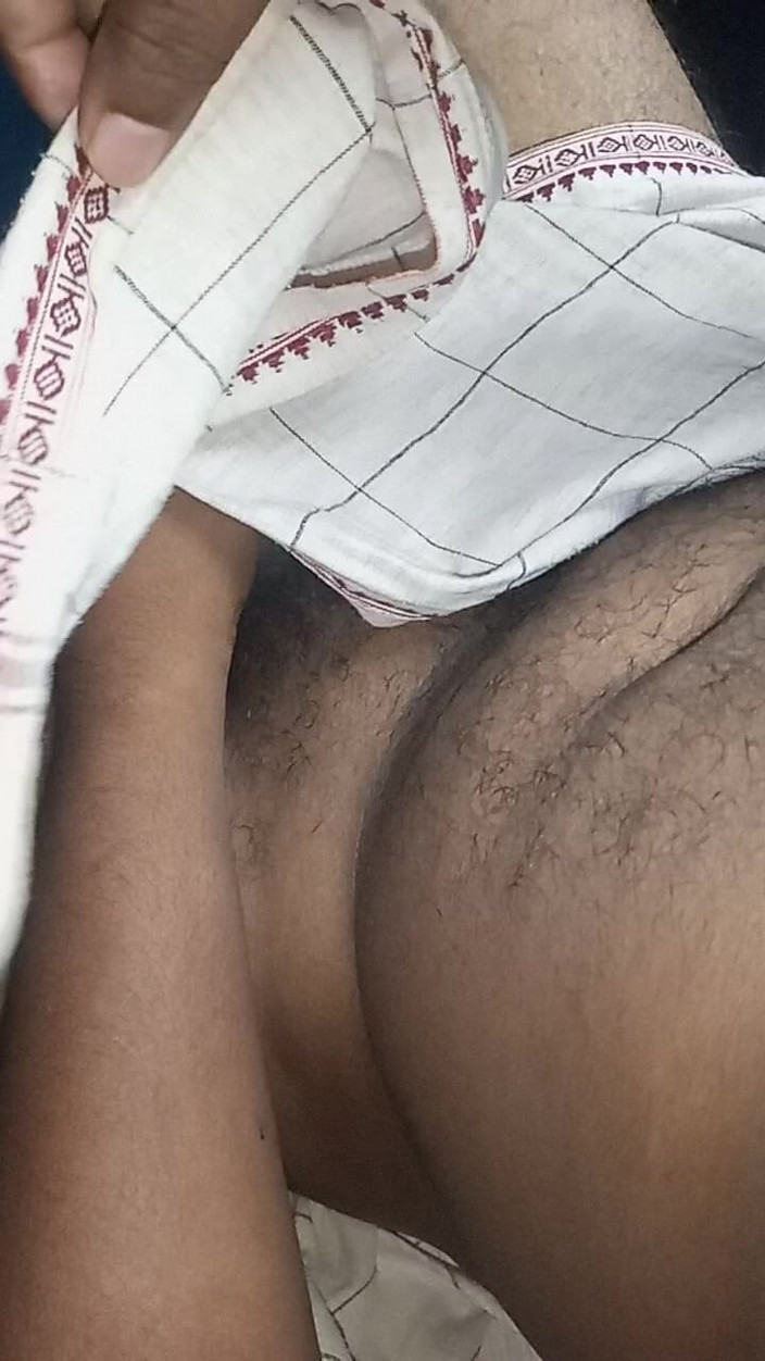 Sweet Indian cock: Mallu tía lamiendo esperma de mi pene