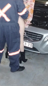 Saya Mekanik Bahawa Perkhidmatan Kereta dan Wanita