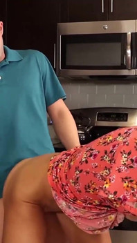 Summer Stevens: hospodyňka od vedle