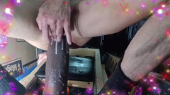 Elgloton: 대식가는 깊이 묻혀 있는 것을 즐깁니다